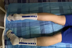 篮球训练后的肌肉放松